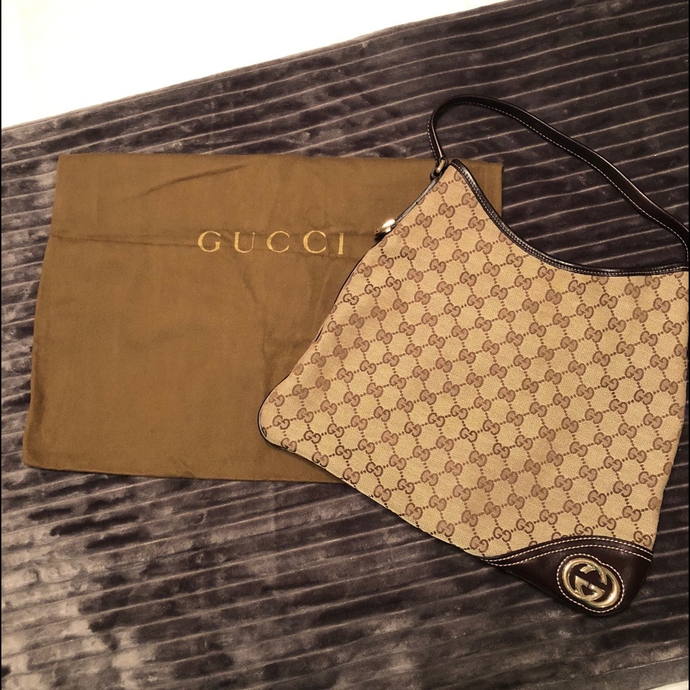 Gucci Shoulder Bag